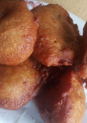 A picture of Bread crumb akara.