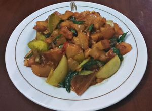 Foto resep Oseng Kikil Kepala Sapi Cabai Hijau