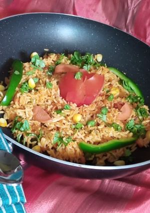 તવા પુલાવ (Tava Pulao Recipe In Gujarati) રેસીપી મુખ્ય ફોટો