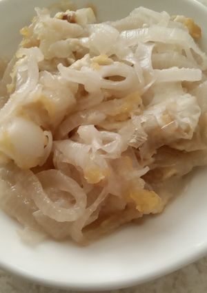 洋蔥炒蛋(快速救場料理) 的食譜成品照片