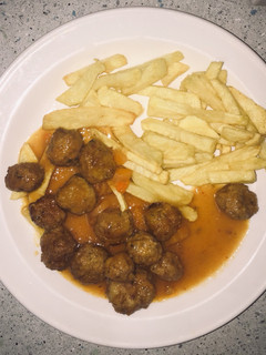 Una foto de 🧡Albóndigas con patatas🧡