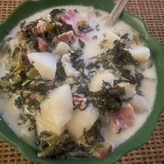 Potato soup. 🙂 (hart made). 🙂 A picture of Potato soup. 🙂 (hart made). 🙂.
