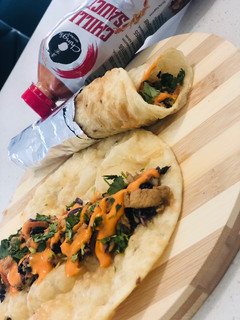A picture of Stir fry chicken puri roll 🌯🌯🌯.