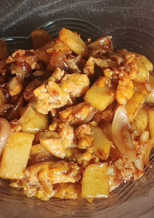 Foto resep Oseng Kentang Telur Kecap Mentega Kilat