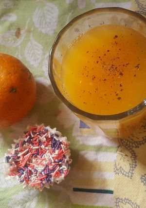 A picture of Orange mosambi juice.