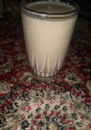A picture of Banana vanilla shake#author marathon.