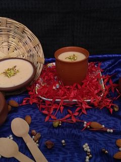 A picture of Mishti doi- Traditional Bengali Sweet Yogurt.