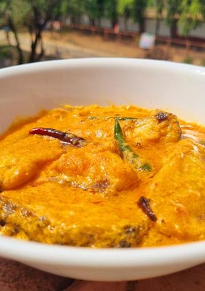 A picture of Katla Fish Mouli.