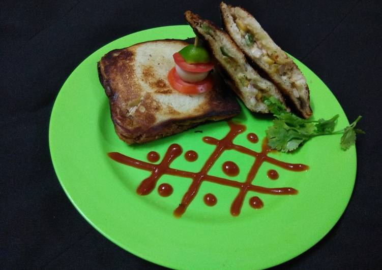 Recipe of Award-winning Peri Peri Mayo-Veg Sandwich Toasted In Gas Toaster