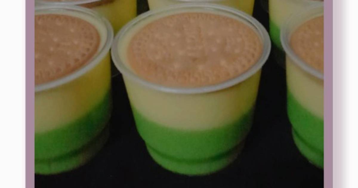 Resep Puding Lapis Lumut Mentega Regal Oleh Dianpermatttt Cookpad