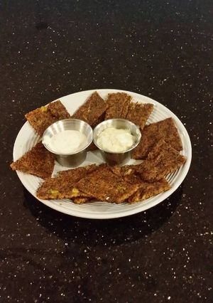 A picture of Cauliflower "flatbread".