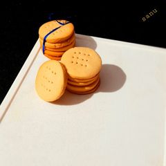 A picture of Vanilla shortbread cookies.