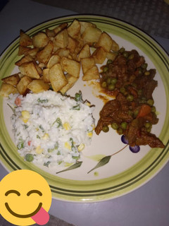 Una foto de Arvejado de carne en tiritas 😋😋