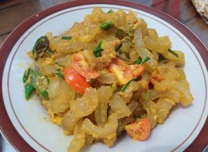 Foto resep Tumis kikil bumbu kuning