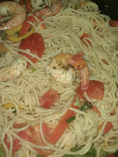 Una foto de Espagueti con camarones