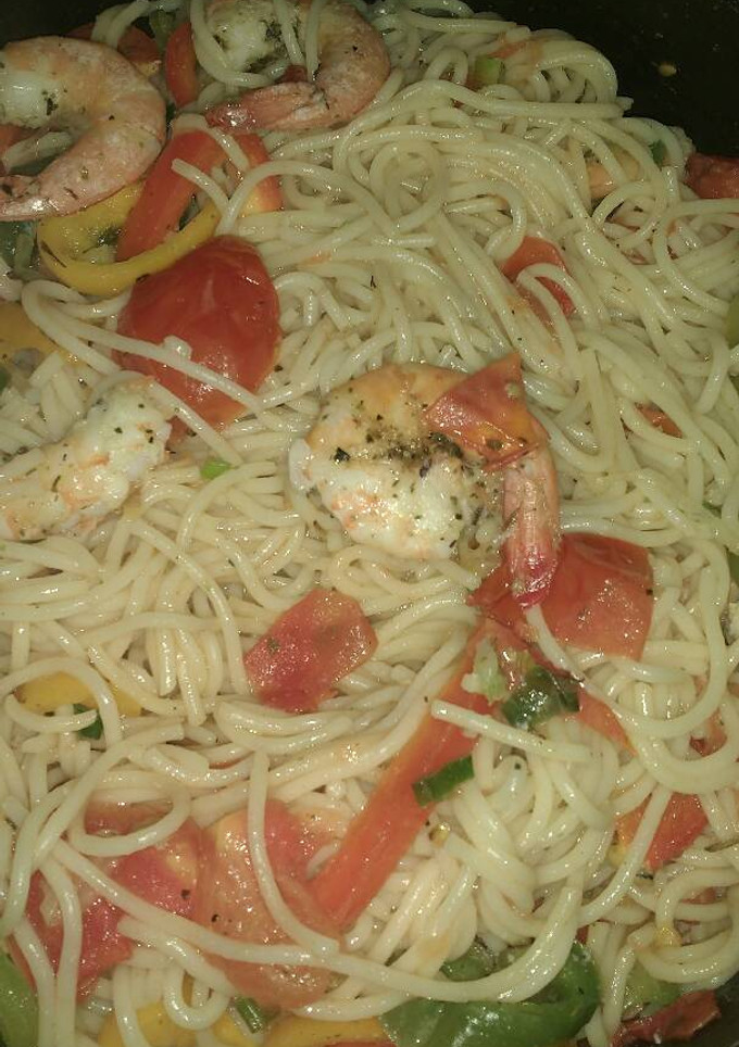 Una foto de Espagueti con camarones