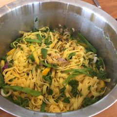 A picture of Quick summer garden pasta.