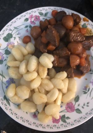 A picture of Hungarian beef stew and goulash.