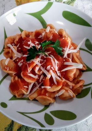 Foto di Orecchiette pomodoro e cacioricotta