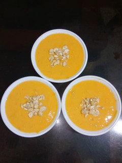 A picture of Mango flavoured Rabri.