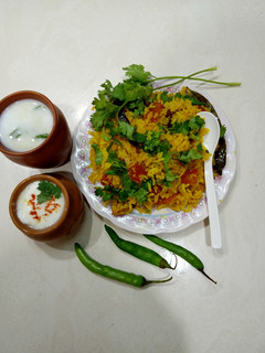 મસાલા પુલાવ (Masala Pulav Recipe In Gujarati) રેસીપી મુખ્ય ફોટો