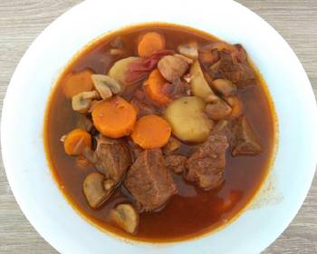 Fresh, Cooking Recipe  Beef Goulash Home Style