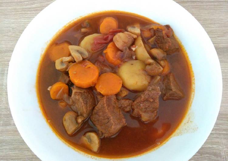 Recipe of Award-winning 匈牙利炖牛肉 Beef Goulash