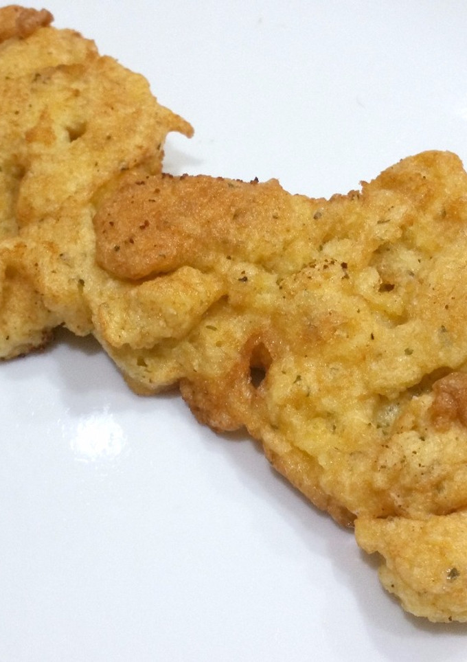 Una foto de Tortilla de pan rallado
