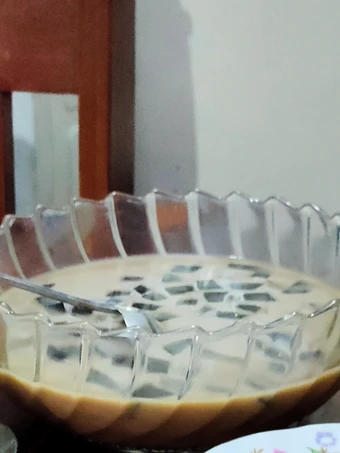 Langkah Gampang Membikin Resep Es Capucino Cincau yang Bikin Ngiler Anti Ribet, Lezat Sekali