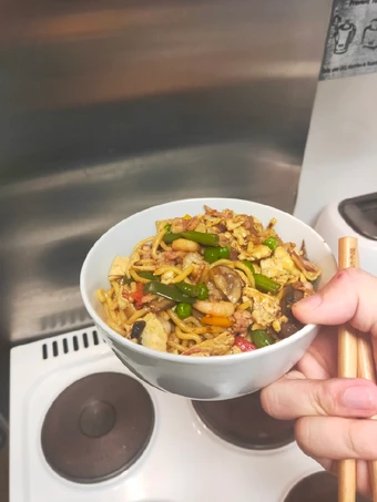 Easy Steps to Make Recipe Lazy Chow mein (fried noodle) that is  Makes Drooling, Delicious}
