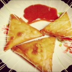 A picture of Vegetable samosy.