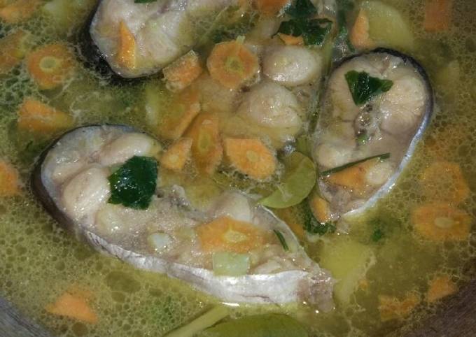 Sup Kuning Ikan Patin foto resep utama