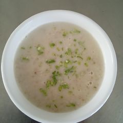 A picture of Chicken oate soup.