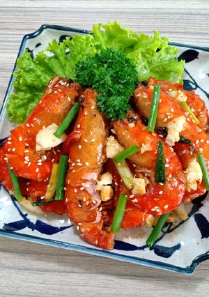 Hình của món Tôm lóng rim mặn ngọt.