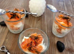 Une photo de °Verrines saumon fumé à la chantilly de ricotta°
