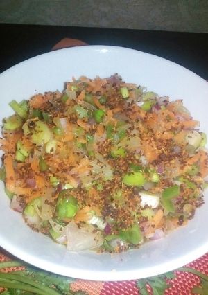 A picture of Sauerkraut salad.