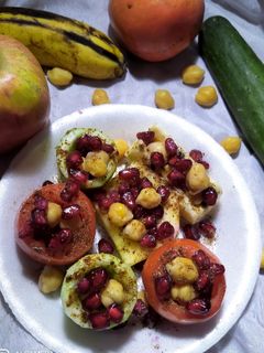 कुलिया चाट (Kuliya Chaat Recipe in Hindi) रेसिपी मुख्य फोटो