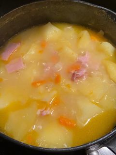 Una foto de Guiso de patatas con carne