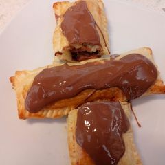 A picture of Fluffy's chocolate bonanza.