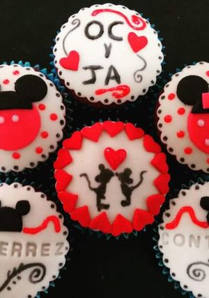 Una foto de Cupcakes de vainilla y chispas de chocolate