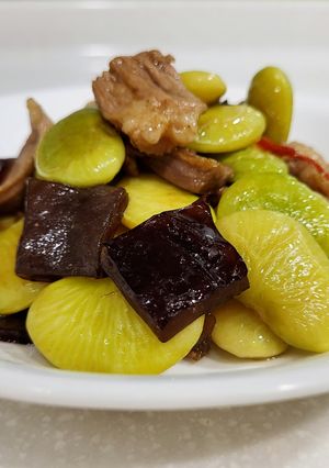 皇帝豆木耳炒肉 的食譜成品照片