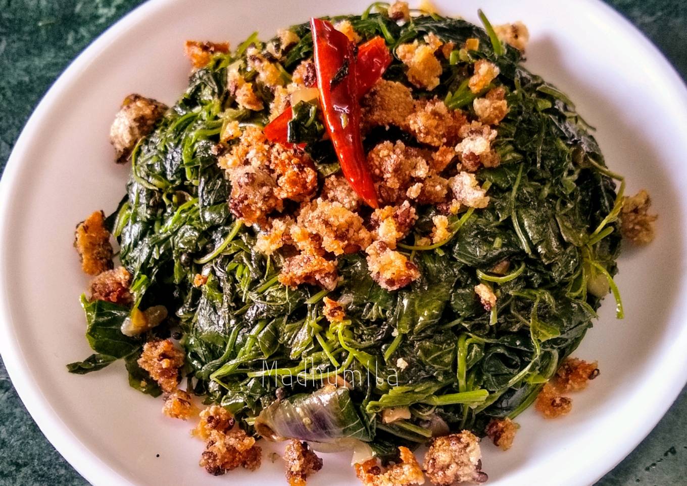 Chaulai Saag with Bodi