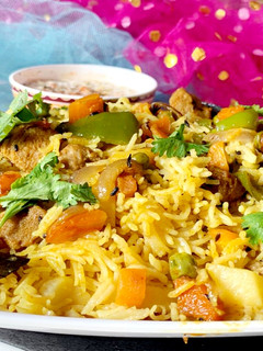 तहरी (tehri recipe in Hindi) रेसिपी मुख्य फोटो