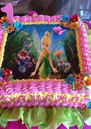 Una foto de Torta de vainilla con arequipe