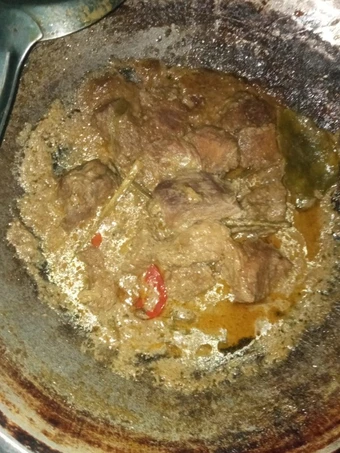 Langkah Mudah untuk Membuat Resep 06. Rendang Sapi Bumbu Instan yang Bikin Ngiler Anti Ribet, Lezat Sekali