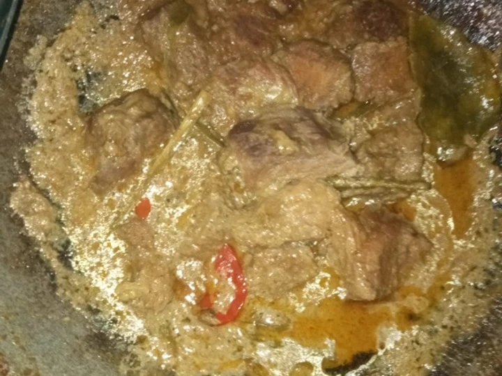 Langkah Mudah untuk Membuat Resep 06. Rendang Sapi Bumbu Instan yang Bikin Ngiler Anti Ribet, Lezat Sekali