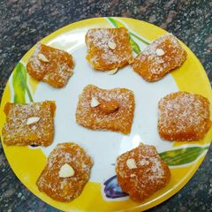 A picture of Mango coconut barfi.