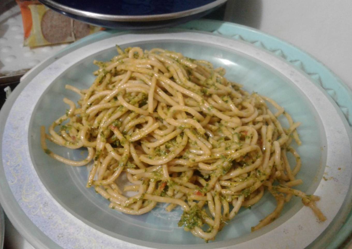 Tallarines integrales con Pesto de Kale