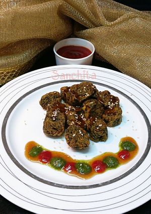 A picture of Arbi ke Pakode /Colocasia Leaf Fritters.
