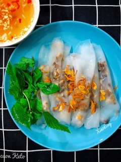 Hình của món Bánh cuốn KETO.